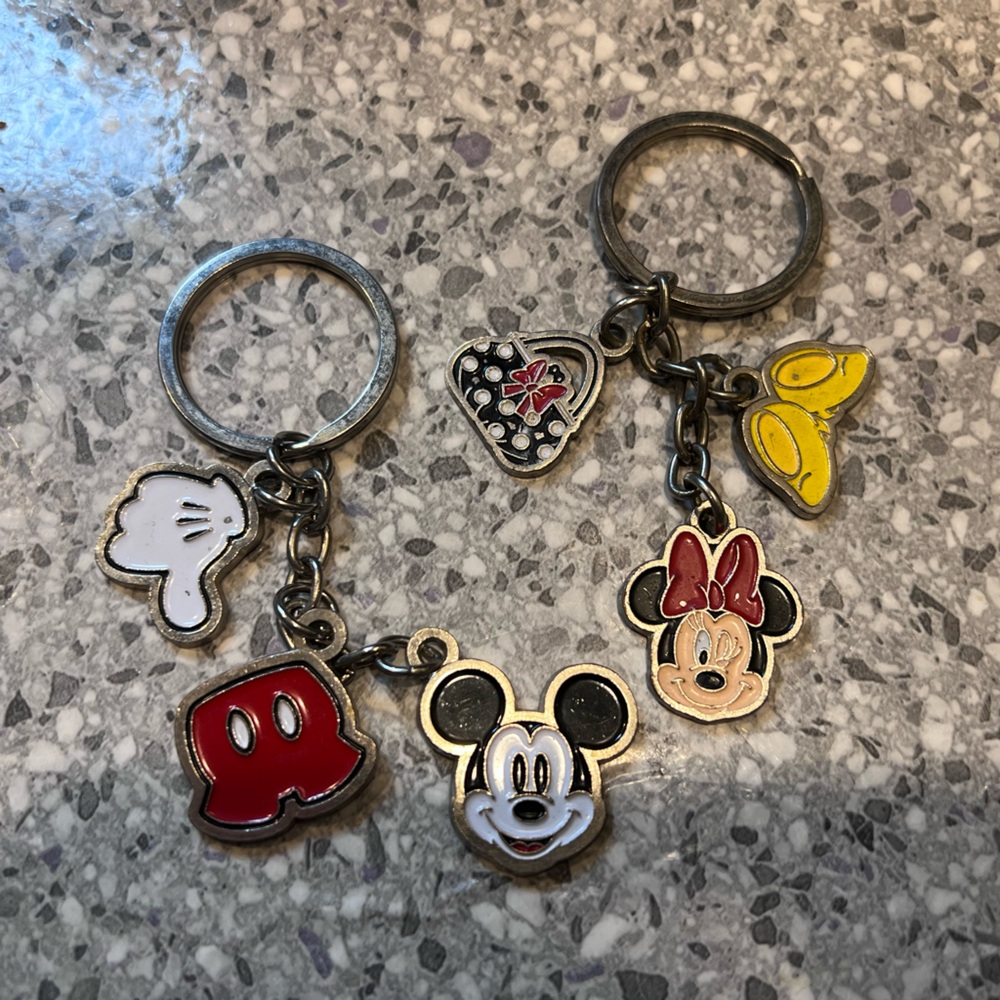 Disney Mickey & Minnie Double Charm Keyring - Red, Yellow, Black, White
